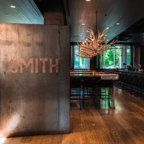 Breakfast, Smith Restaurant, Inn at The Forks, The Forks, Meet Me At The Forks, Downtown Winnipeg, Downtown Living Winnipeg, Winnipeg, 300 Main Downtown Winnipeg Apartments, Winnipeg Restaurants, Downtown Winnipeg Restaurants, Where To Eat Winnipeg Downtown